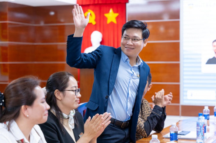 Trải nghiệm "Thử" 13Win32 cá cược thể thao "Thật" của Tải app 13Win Quốc tế 13WIN13, nơi đi đầu xu hướng Giáo dục toàn cầu 24