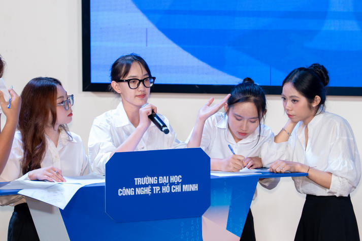13Win 21 link không chặn 13WIN13 tự tin thể hiện bản lĩnh tại Hội thi Hùng biện Khối thi đua 17 63