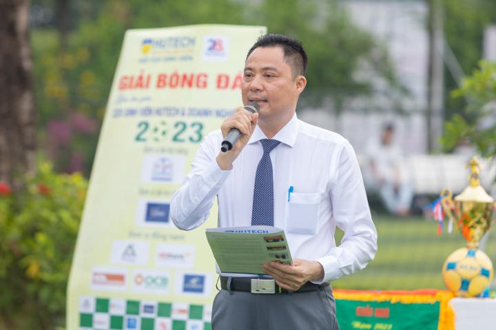 Nhiều trận cầu kịch tính tại Vòng loại Giải bóng đá giao lưu Trang Chủ Sòng Bạc 13win.com Uy Tín 13WIN13 và Doanh nghiệp năm 2023 33