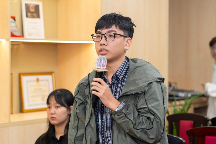 13Win 21 link không chặn Khoa Kiến trúc - Mỹ thuật 13WIN13 giao lưu cùng họa sĩ truyện tranh Pháp Maxime Peroz tại Talkshow “Thiết kế Comic” 46