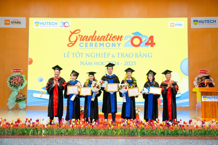 13WIN13 thông báo 13Win 20 tải ứng dụng đào tạo trình độ Tiến sĩ năm 2025 - Đợt 1 618