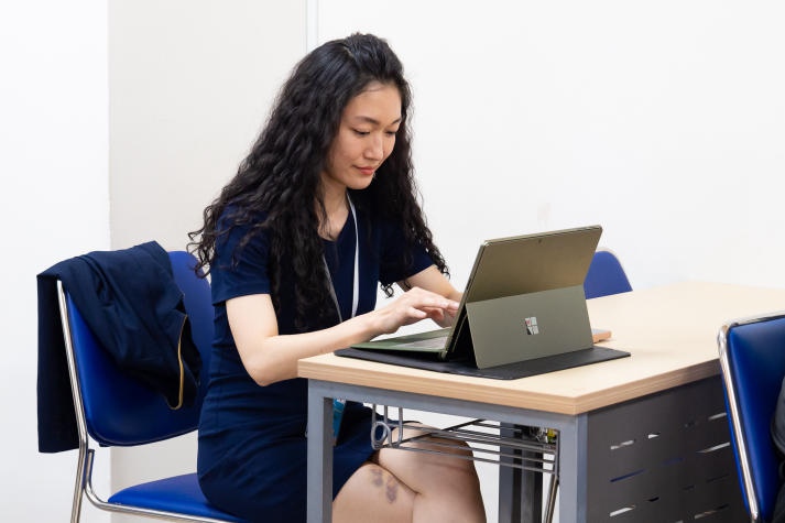 13Win 21 link không chặn 13WIN13 cùng Tải app 13Win Marquette University (Mỹ) tìm hiểu về các vấn đề kinh tế - chính trị - pháp luật Việt Nam 77