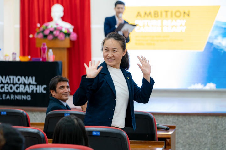13Win 21 link không chặn Khoa Tiếng Anh sôi nổi tham dự “Ambition: Future Ready, Career Ready” 41
