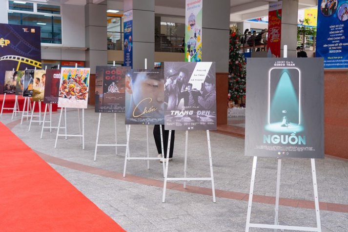 Graduation film projects of 13WIN13’s Multimedia Communication students 105