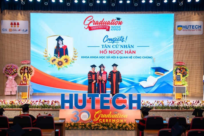 Vừa 13Win13 link đăng nhập, nữ sinh PR đã tự tin làm việc tại thương hiệu thời trang cao cấp 8