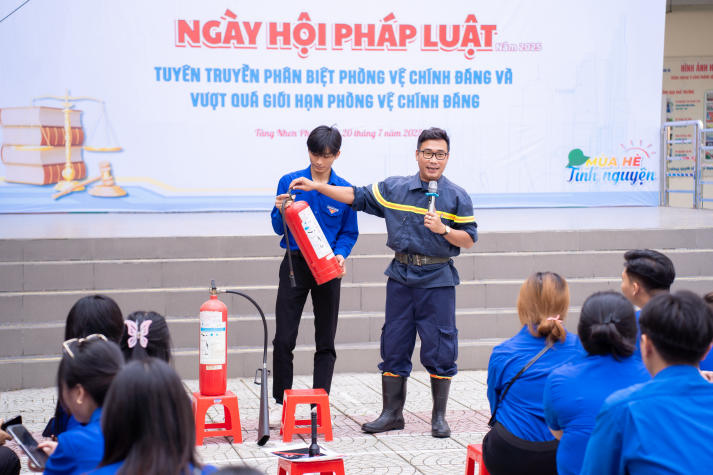 Mùa hè xanh 13WIN13 2025: Gặp gỡ 13Win 22 Kênh chính thức có công với cách mạng và xây dựng không gian sống an toàn - sạch - đẹp 112