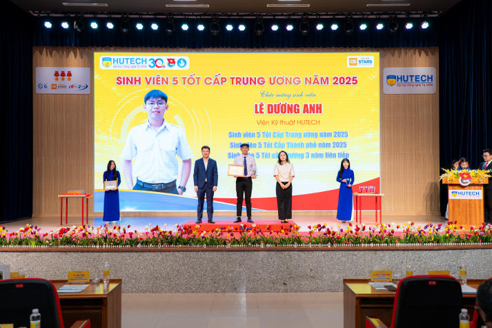 Lễ kết nạp Đảng viên, Tổng kết công tác Đoàn, Hội và tuyên dương các danh hiệu Tải app 13Win năm 2025 51