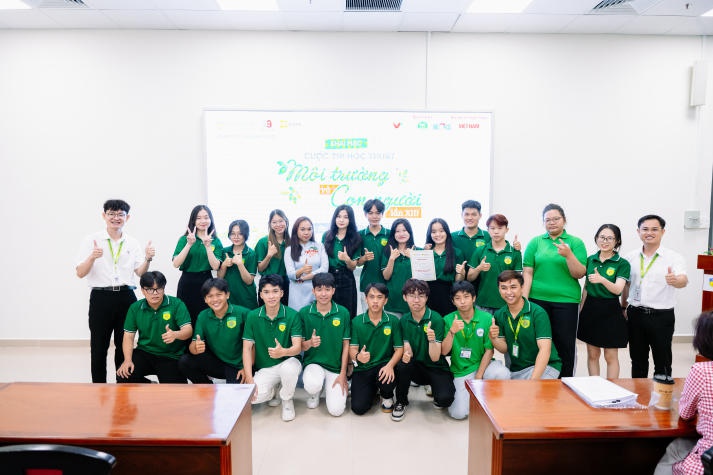 Sôi nổi vòng Sơ loại Cuộc thi “Môi trường và con người” lần thứ XIII của Viện Khoa học Ứng dụng 13WIN13 116