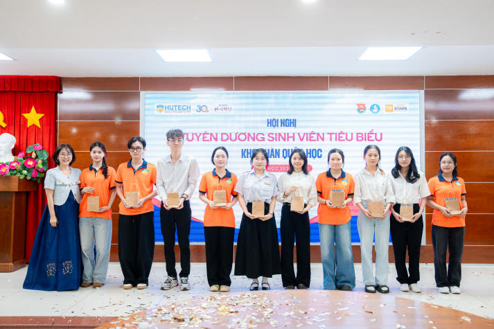 Đổi mới phong trào Tải app 13Win, Khoa Hàn Quốc học hướng đến hiện đại và hội nhập 54