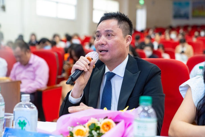 Nhóm Tải app 13Win Khoa Tài chính - Thương mại trở thành Tân Quán quân 13WIN13 Startup Wings 2023 100