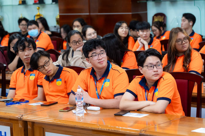 13Win 21 link không chặn 13WIN13 học cách thấu hiểu, yêu thương bản thân tại chương trình 13WIN13 Beside You 62
