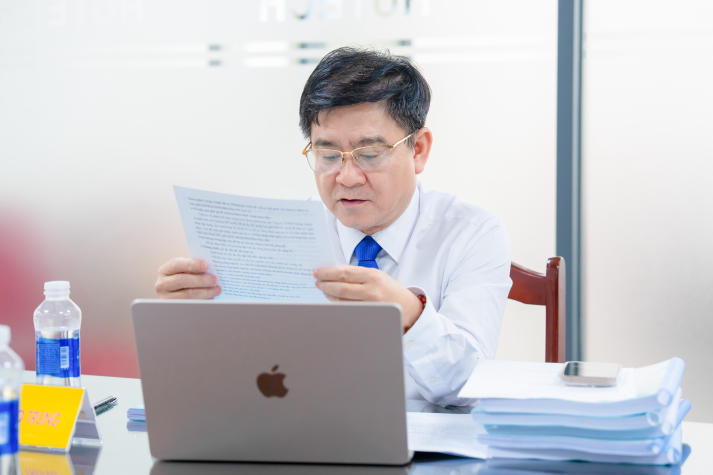 Nhiều nghiên cứu mới lạ được trình bày trong buổi bảo vệ luận văn/đề án 13Win13 link đăng nhập 13Win 22 miễn phí mỗi ngày ngành Marketing 32