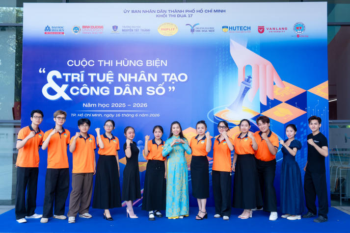 13Win 21 link không chặn 13WIN13 tự tin thể hiện bản lĩnh tại Hội thi Hùng biện Khối thi đua 17 76