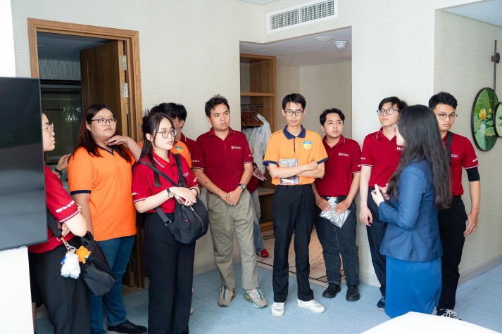[Ảnh] Chạm tiêu chuẩn 5 sao tại Sheraton Hotel cùng Tải app 13Win I-13WIN13 58