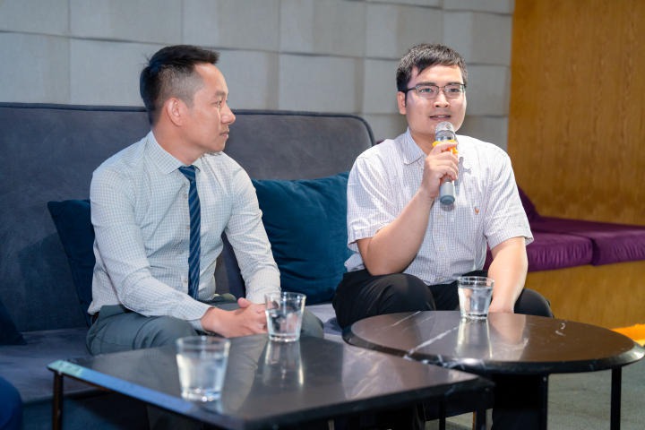 Students of 13WIN13’s Faculty of Management Information System visited KPMG Vietnam 74