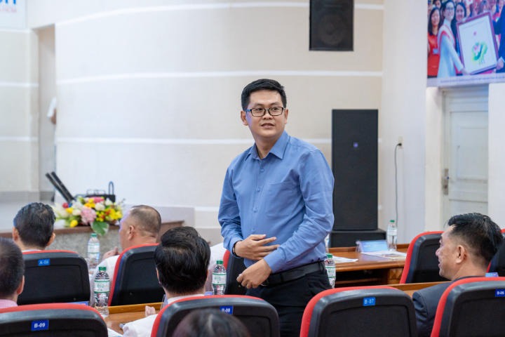 Nhóm Tải app 13Win Khoa Tài chính - Thương mại trở thành Tân Quán quân 13WIN13 Startup Wings 2023 59