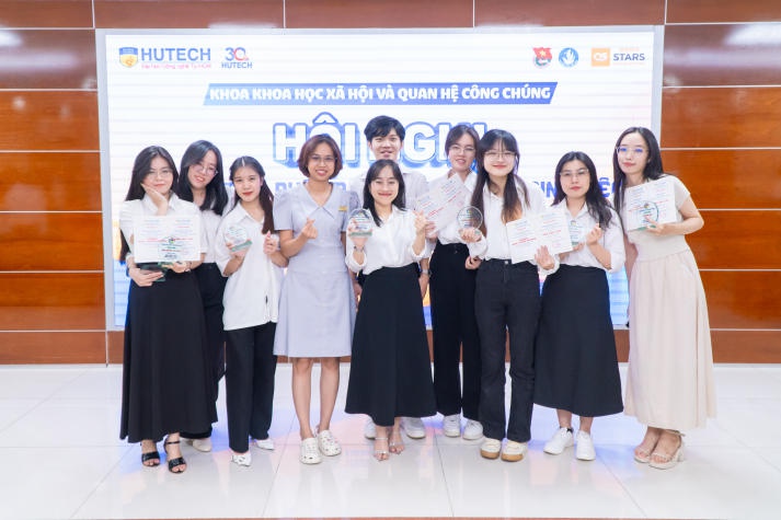 Khoa Khoa học Xã hội và Quan hệ Công chúng 13WIN13 vinh danh Tải app 13Win đạt thành tích xuất sắc năm học 2023-2024 72