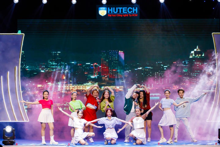 Nữ sinh Nguyễn Thị Tuyết Nhung đăng quang Hoa khôi Miss 13WIN13 2023 435