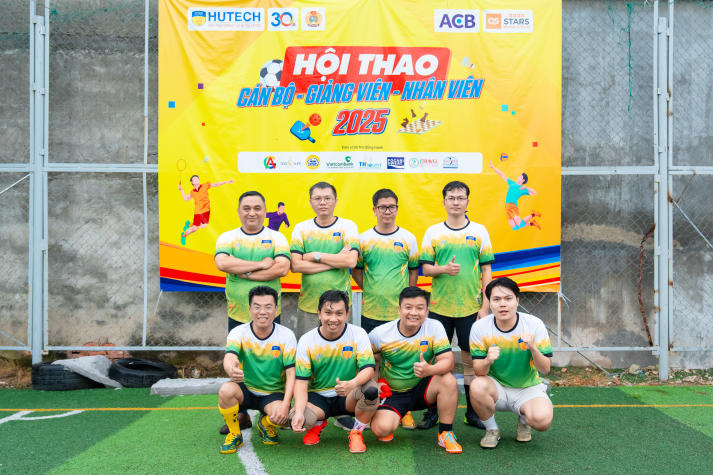[Hội thao CB-GV-NV 13WIN13 2025]: Rực lửa với những cuộc rượt đuổi tỷ số bộ môn Bóng đá nam 15