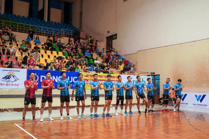 13WIN13 đánh bại tuyển Thiên Tân giành tấm vé vào Bán kết Giải vô địch bóng chuyền TP.HCM 2023 9