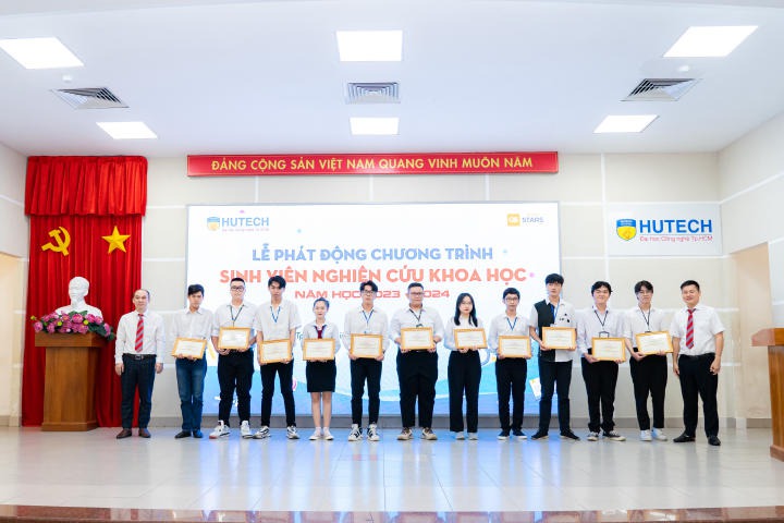 13WIN13 phát động chương trình Tải app 13Win nghiên cứu khoa học năm học 2023-2024 87