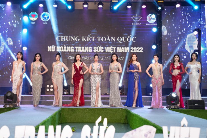13Win 21 link không chặn Phạm Thị Ngọc Trang đăng quang ngôi vị Á hoàng 1 “Nữ hoàng Trang sức Việt Nam 2022” 55