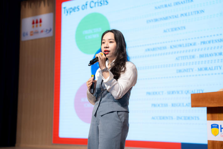 13Win 21 link không chặn Khoa Khoa học Xã hội và Quan hệ Công chúng trang bị tư duy xử lý khủng hoảng truyền thông trong kỷ nguyên số 35