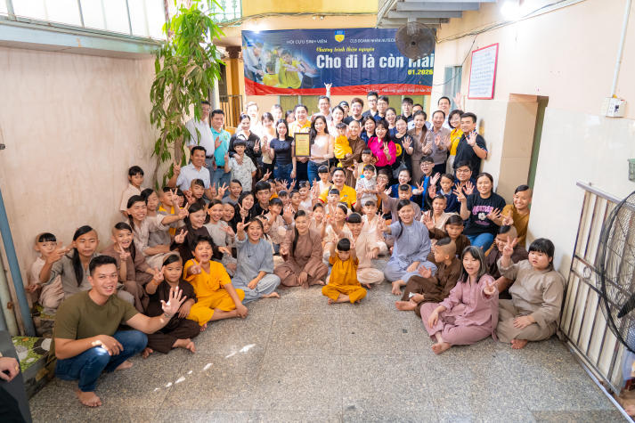 “Cho đi là còn mãi” - Hành trình sẻ chia yêu thương của cộng đồng Trang Chủ Sòng Bạc 13win.com Uy Tín và Doanh nhân 13WIN13 113