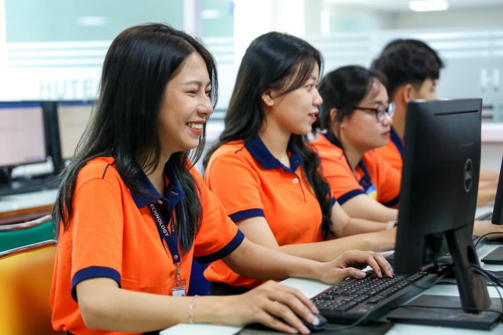13Win 21 link không chặn 13WIN13 đăng ký học phần và đóng học phí Học kỳ 1 năm học 2025-2026 từ ngày 27/6 9