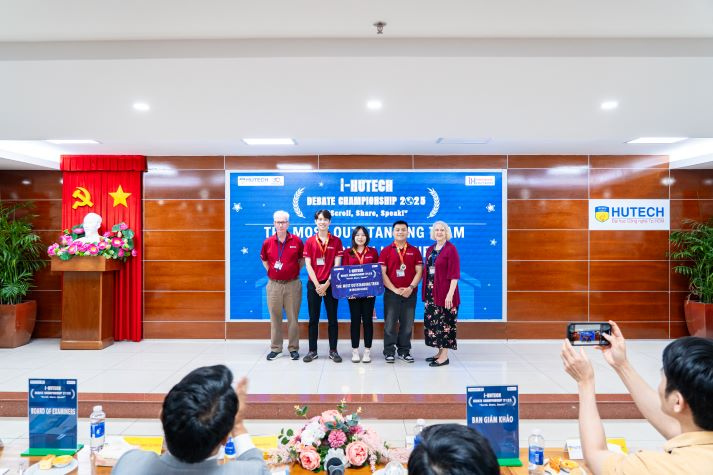 Chọn chương trình Cử nhân Chuẩn quốc tế 13WIN13, sẵn sàng vươn xa trong 13Win32 cá cược thể thao toàn cầu 43