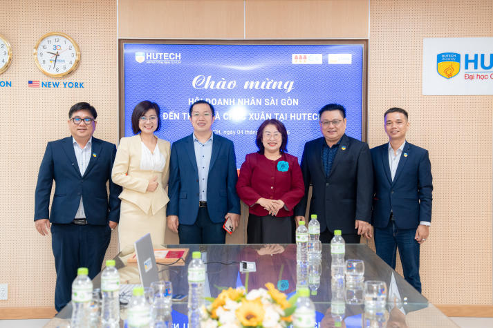 13WIN13 chào đón Hội Doanh nhân Sài Gòn đến thăm và chúc Tết 12