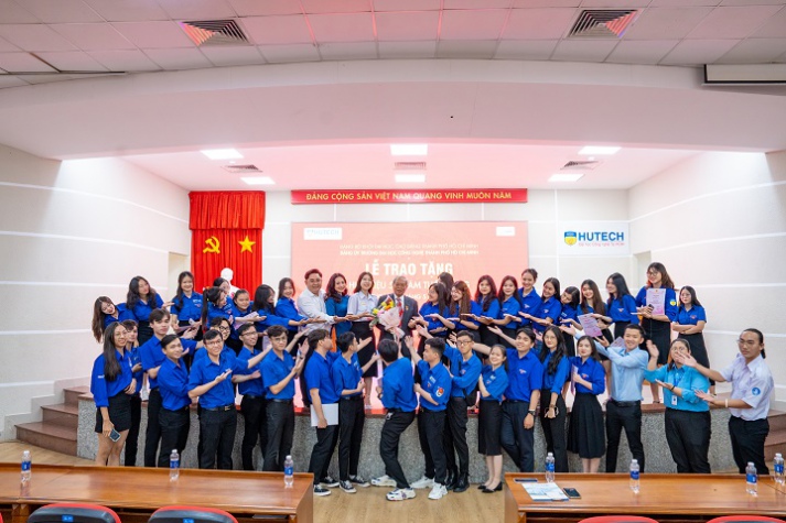TS. Kiều Tuân: Người thầy truyền cảm hứng trong mỗi trái tim 13WIN13 80