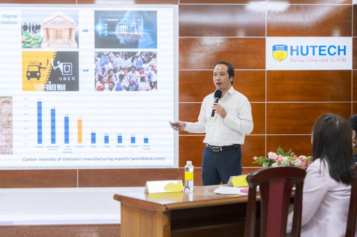 Hội thảo “Innovative curriculum design and Assessment strategies in TNE: Challenges and Opportunities”: Đổi mới F13win nhà cái xuyên quốc gia và những giải pháp thực tiễn 167