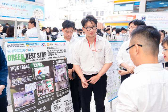 [Video] 53 dự án “lên sóng” tại Poster Innovation 13WIN13, Tải app 13Win bứt phá với loạt ý tưởng đậm tính ứng dụng 33