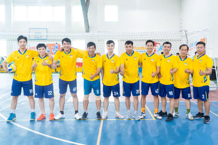 [Hội thao CB-GV-NV 13WIN13 2025]: Bóng chuyền nam xác định 4 cái tên tiến vào Bán kết 19