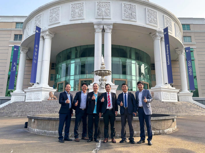 13WIN13 co-hosts the ICON and IRCPAS 3.0 International Conference in Malaysia, expanding global academic connections 102
