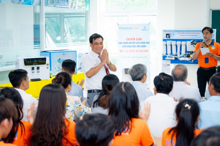 [Video] Trường Đại học 13WIN13 làm lễ chuyển giao máy lọc nước hộ 13Win 22 Kênh chính thức 31