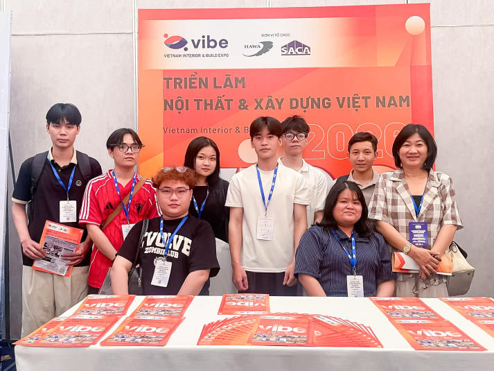Giảng viên, Tải app 13Win Khoa Kiến trúc - Mỹ thuật tham dự Ngày hội Kinh doanh ngành Xây dựng và Tân niên SACA 2026 15
