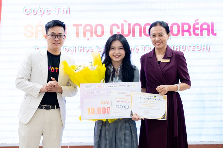 Khoa Marketing - Kinh doanh quốc tế vinh danh các 