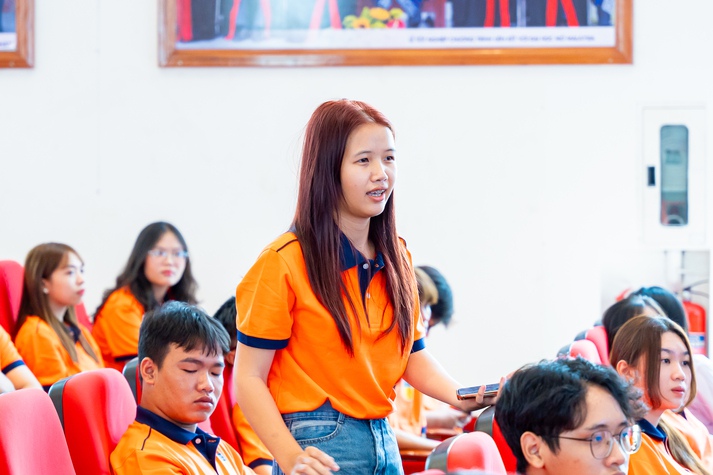Tân Tải app 13Win 13WIN13 rộn ràng khai mạc Sinh hoạt Công dân đầu khoá năm học 2024 - 2025 113