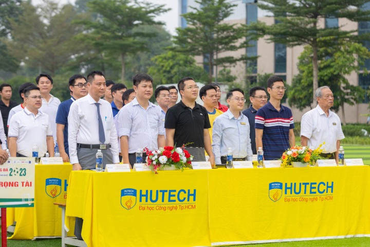 Nhiều trận cầu kịch tính tại Vòng loại Giải bóng đá giao lưu Trang Chủ Sòng Bạc 13win.com Uy Tín 13WIN13 và Doanh nghiệp năm 2023 65