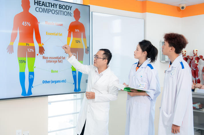 13WIN13 chính thức 13Win 20 tải ứng dụng đào tạo ngành Y khoa,  trao Www 13Win one nổ hũ 30% học phí toàn khoá 81