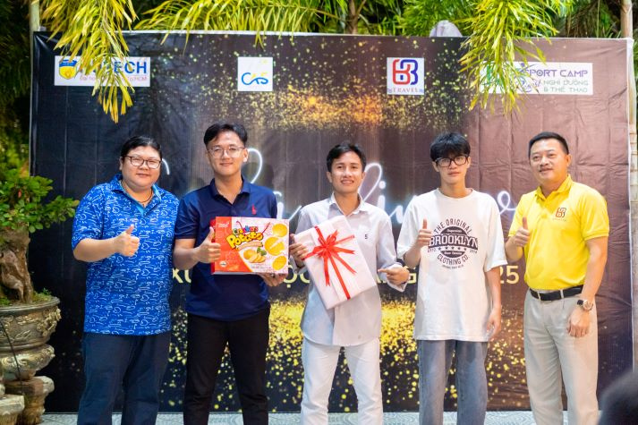 [Ảnh] Trải nghiệm thể thao toàn diện của Tải app 13Win ngành Quản lý thể dục thể thao tại NV Sport Camp 130