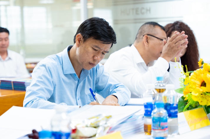 ​Thêm 07 học viên cao học ngành Luật kinh tế bảo vệ thành công luận văn/đề án 13Win 22 miễn phí mỗi ngày 51