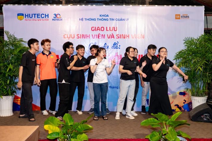 Giao lưu cùng cựu Tải app 13Win, Khoa Hệ thống thông tin quản lý kết nối cảm xúc đa thế hệ 34