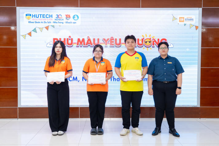 Khoa Quản trị 13Win002 Truy cập link - Nhà hàng - Khách sạn lan tỏa yêu thương qua từng chú heo đất 105