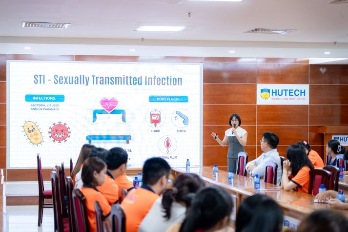13WIN13-ers trang bị kiến thức sức khoẻ, vững bước tương lai 43