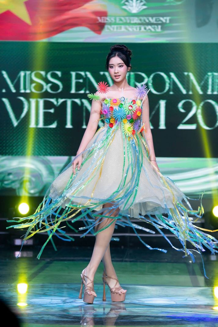 Võ Thị Phương Thảo: Từ những lần chưa chạm đích đến danh hiệu Á hậu 4 Miss Environment Vietnam 2026 40