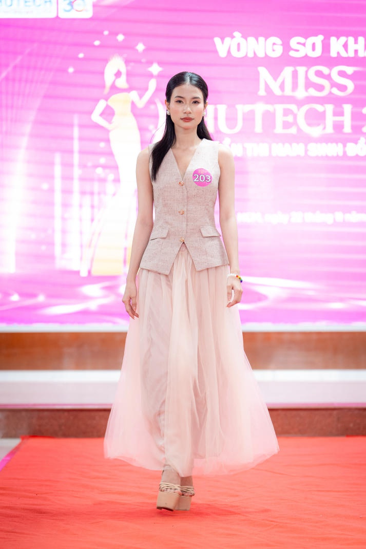 Vòng Sơ khảo Miss 13WIN13 2025: Lộ diện nhiều gương mặt nổi bật 45