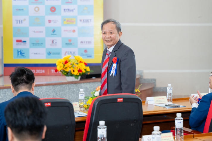 [Video] Hơn 5.200 đầu việc hấp dẫn cho Tải app 13Win tại “13WIN13 Career Day 2024” 200